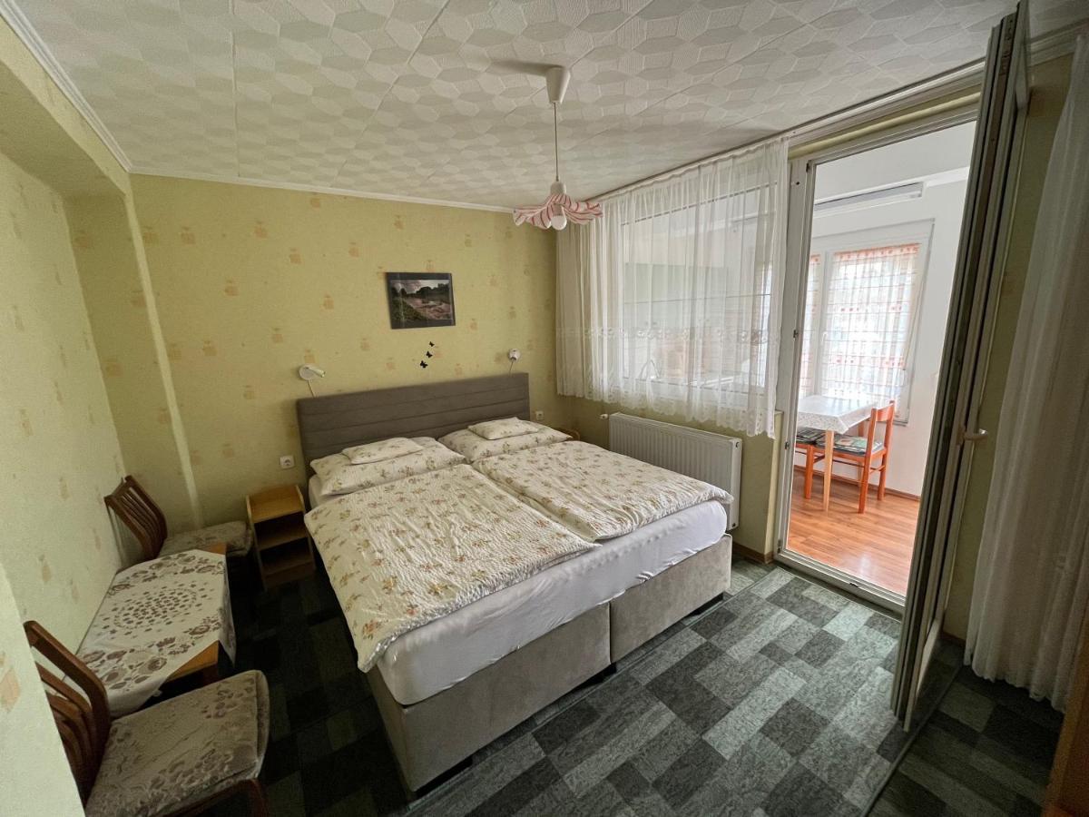 Karolin Apartman Bük Exteriér fotografie